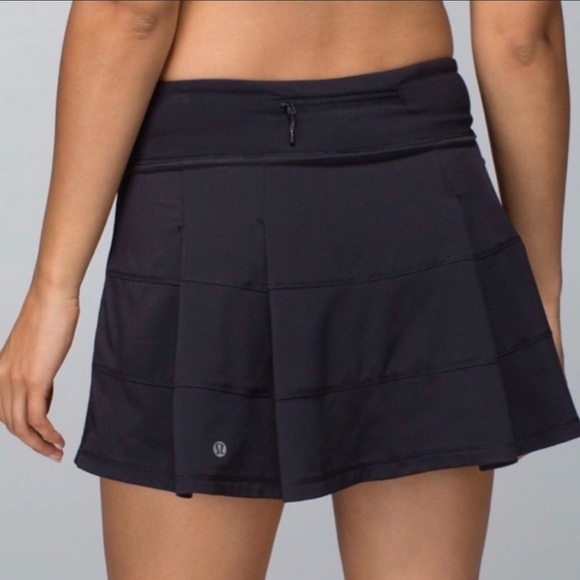 lululemon athletica Dresses & Skirts - Lululemon Pace Rival Skirt Black